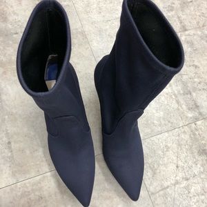 Stuart weitzman mid-calf boots NEW